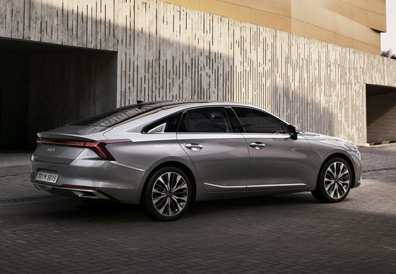 Kia k8 2022