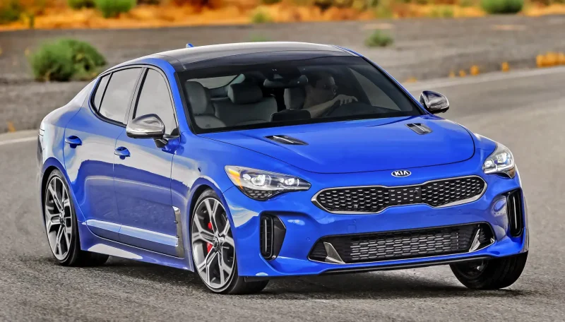 Новая Kia Stinger 2020