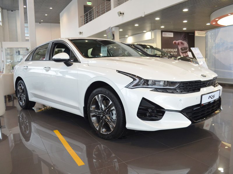 Kia новый седан k8