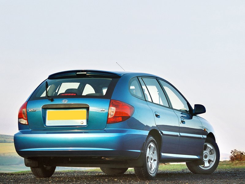 Kia Rio 2001 хэтчбек