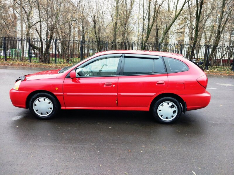 Kia Rio 1 поколение Рестайлинг универсал