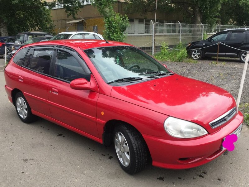 Kia Rio 1 поколение