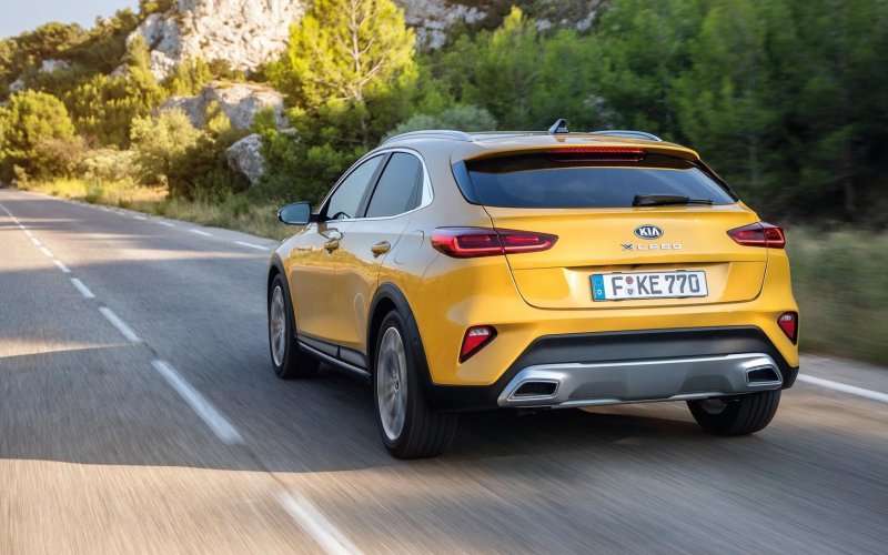 Kia x cee'd 2020