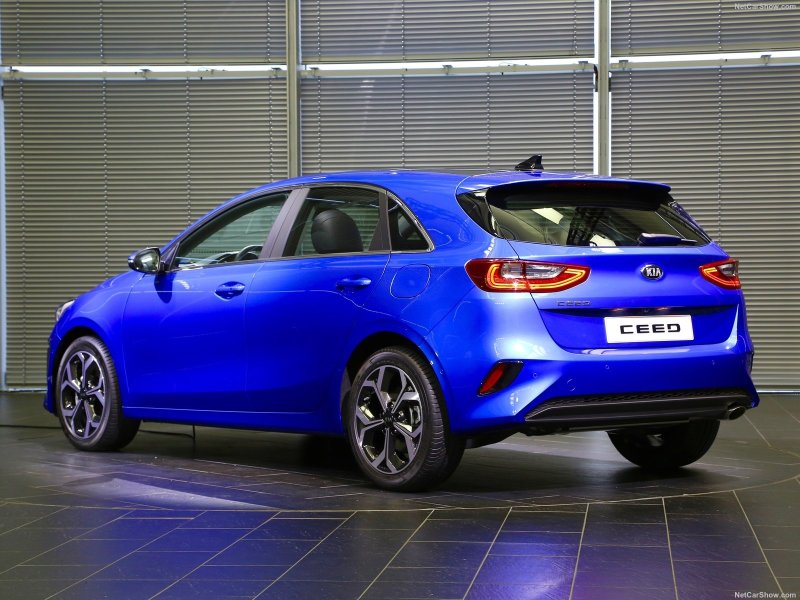 Kia Ceed 2018 хэтчбек