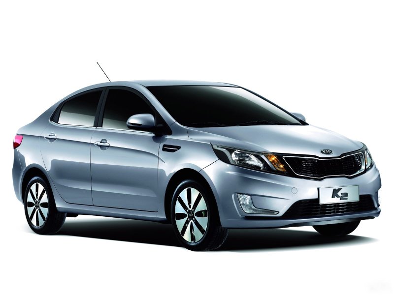 Kia k2 2011
