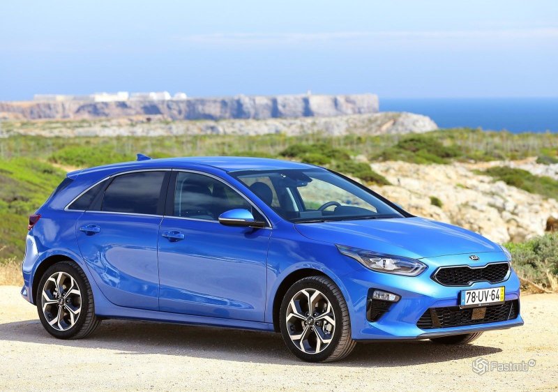 Kia Ceed 2019 хэтчбек