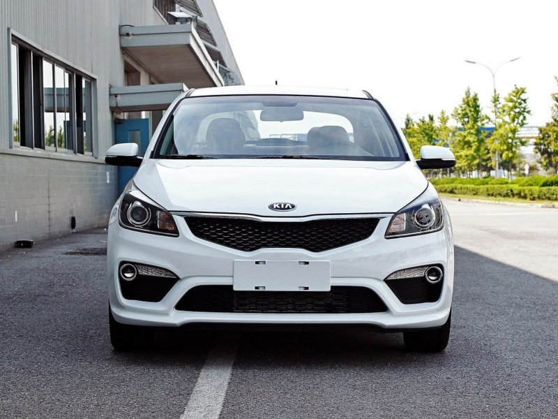 Китайский Kia k2 2021