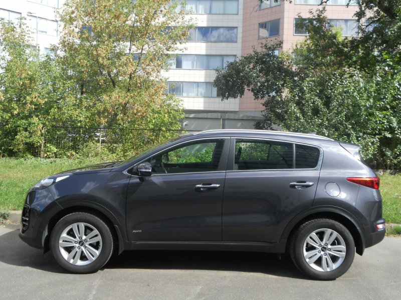 Kia Sportage серый