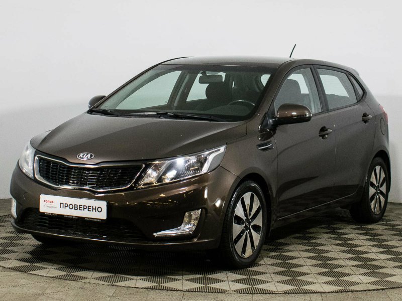 Kia Rio 2014 белая