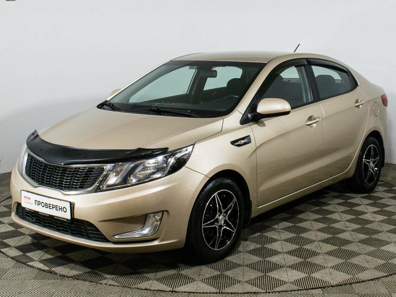 Kia Rio 2014 серебристый