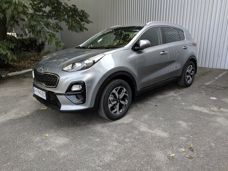 Kia Sportage серый
