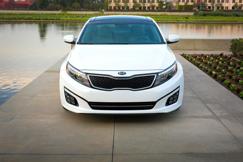 Kia Rio 2011 лифтбек