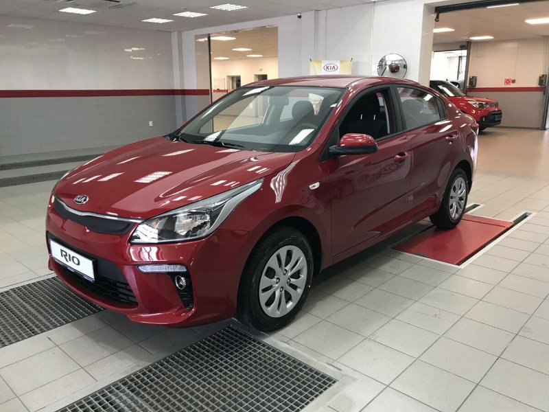 Kia Rio 4 Вишневая