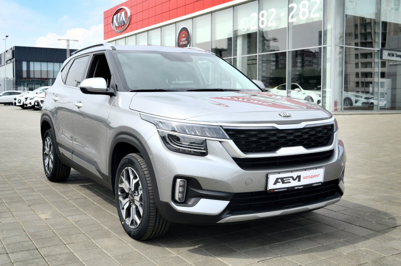 Kia Seltos 2020 серый