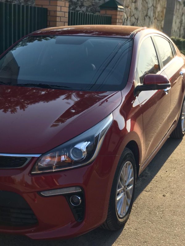 Kia Rio 3 красная
