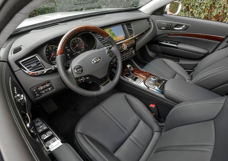 Kia k900 2016