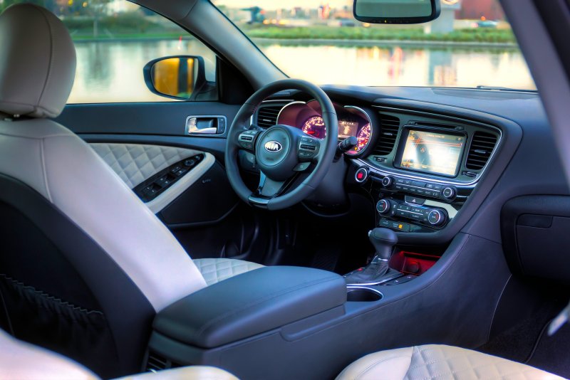 Kia Optima 2018 салон сзади