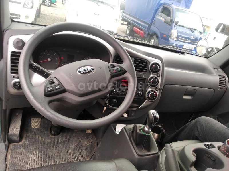 Kia Bongo интерьер