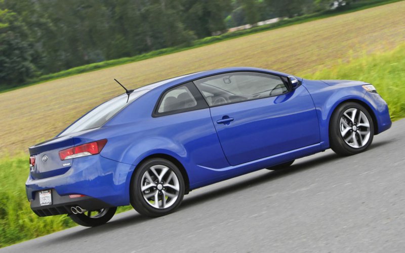 Kia Cerato Koup 3