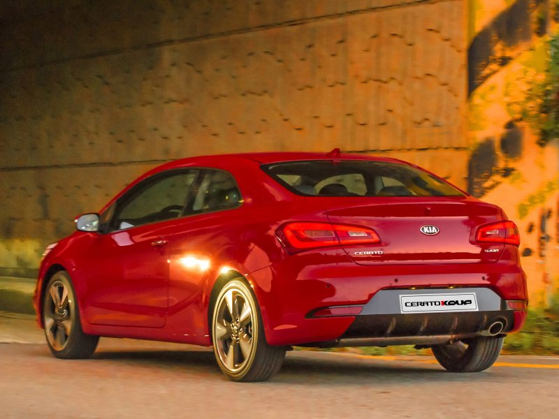 Kia Cerato 2013 купе
