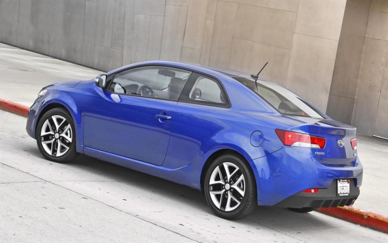 Kia Forte Koup 2011