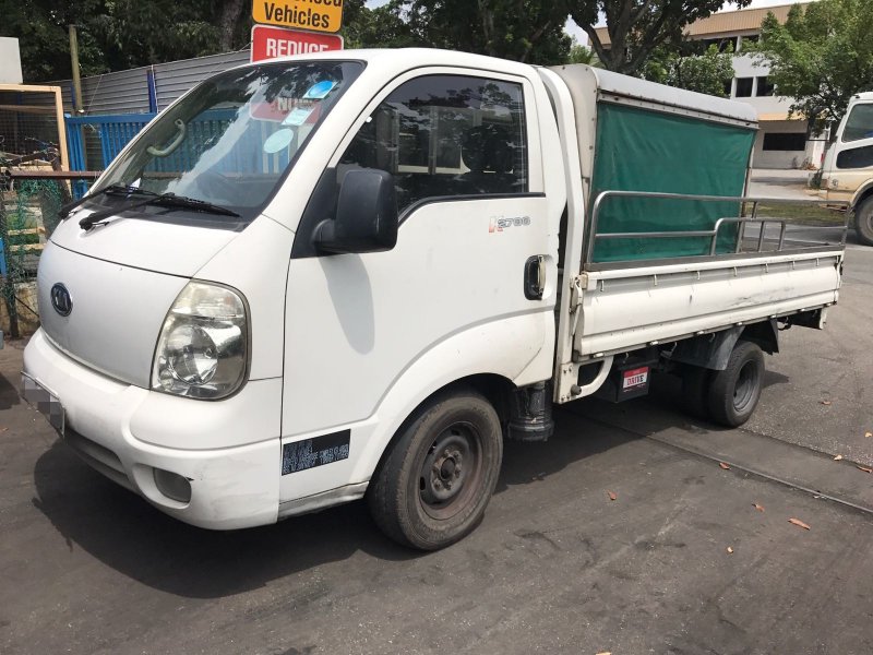 Kia k2700 II