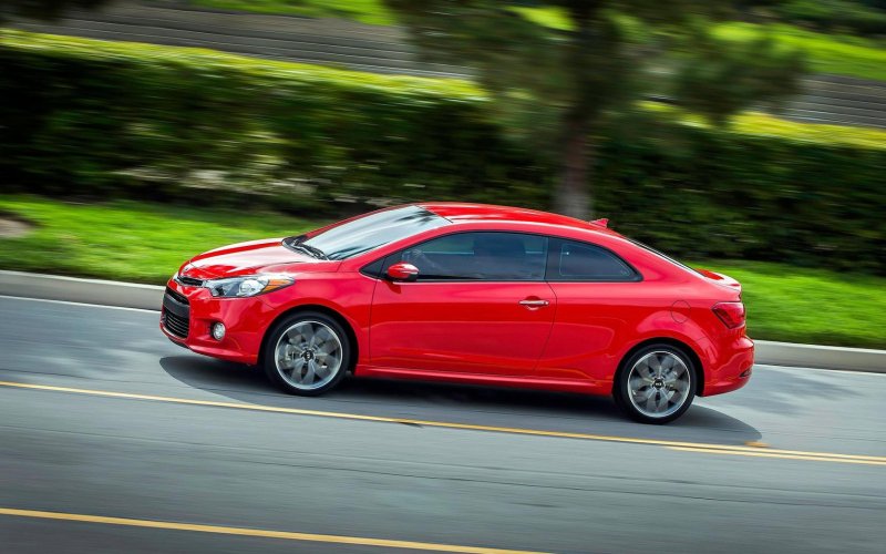 Kia Cerato Koup 3