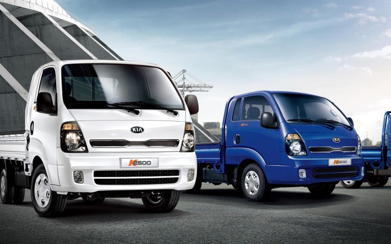 Грузовой-бортовой Kia k2700