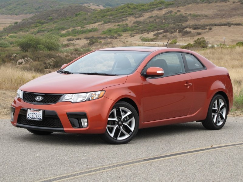 Kia Forte Koup Coupe 2010