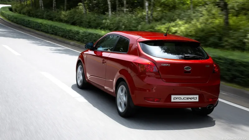 Kia Ceed 1 Coupe