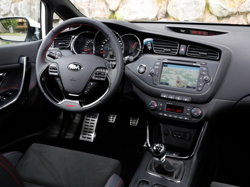 Kia Ceed 2014 салон