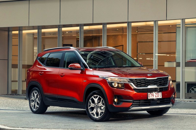 Kia новый кроссовер Seltos