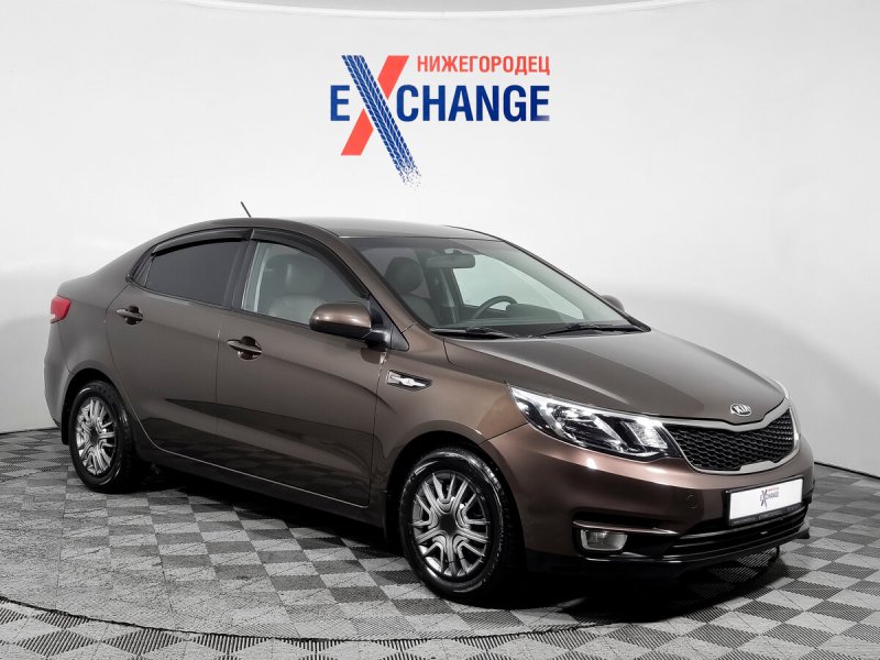 Kia Rio 2015 коричневый