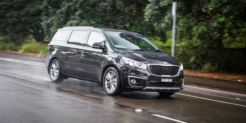 Kia Carnival 2016
