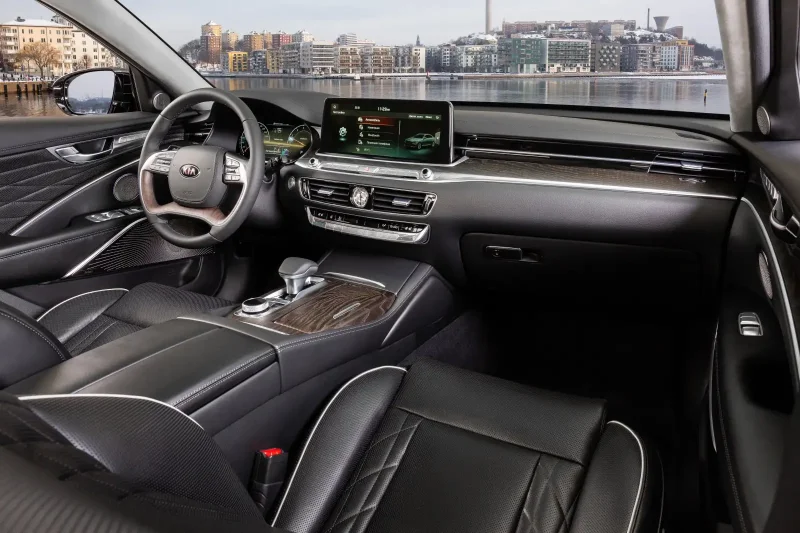 Kia k900 2021