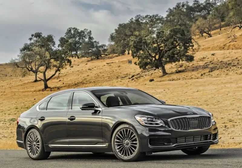 Kia k900 2021
