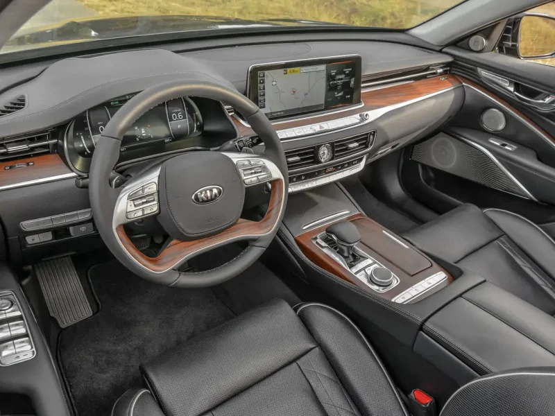 Kia 900