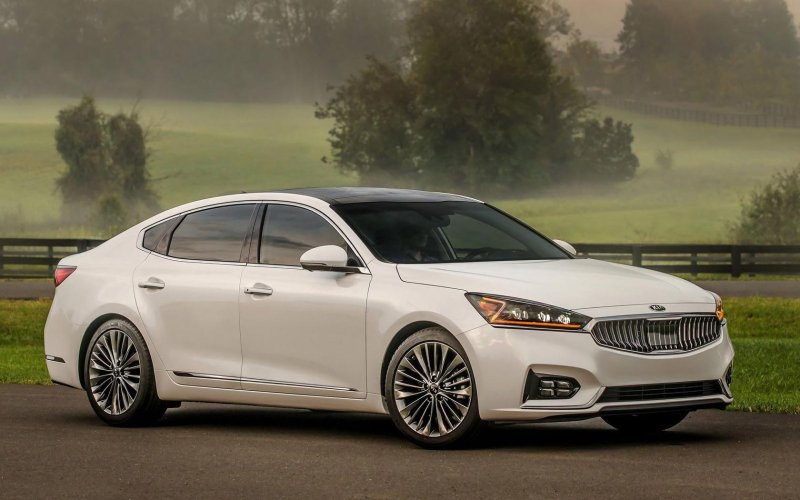 Седан Kia Cadenza 2020