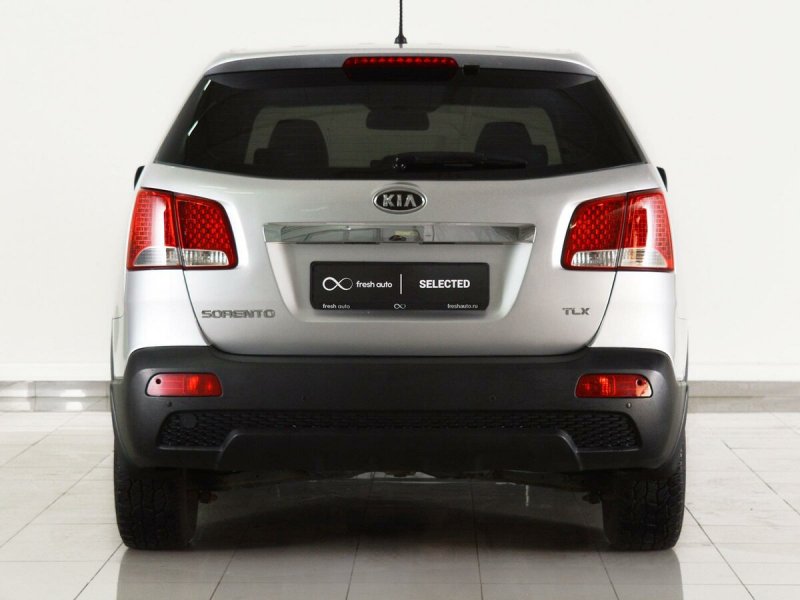 Kia Sorento 2020 сзади
