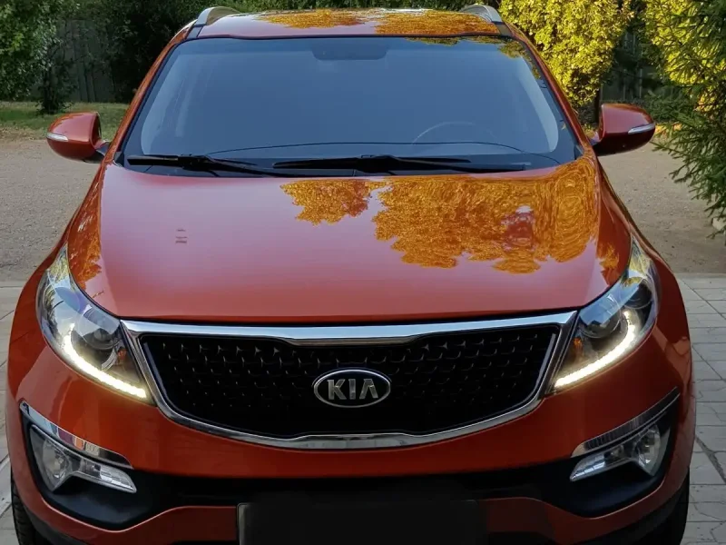 Kia Sportage 3 оранжевый