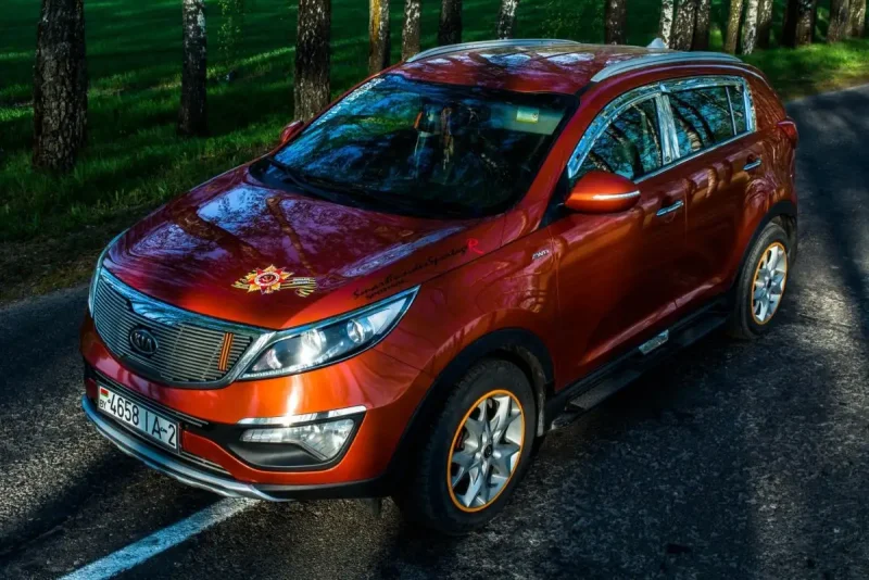 Kia Rio 2021 оранжевая