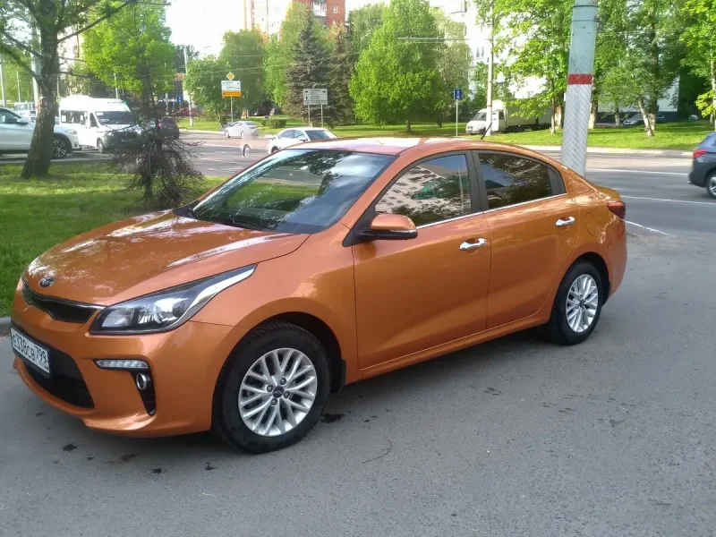 Kia Sportage 2015 оранжевая
