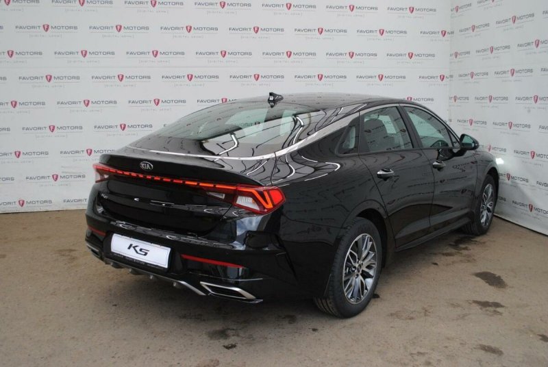 Kia k5 2020 черная