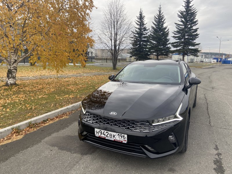 Kia k5 2021 Black