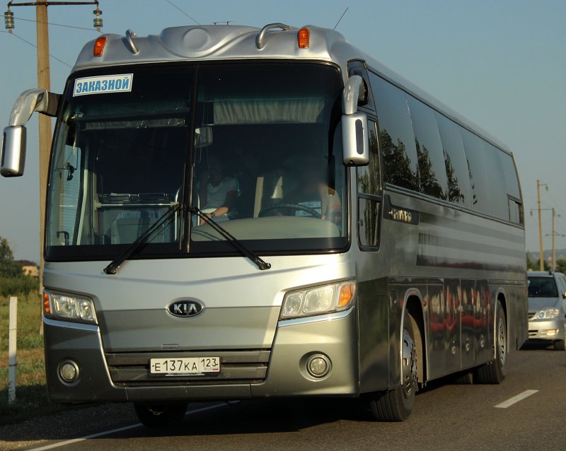 Киа Грандберд автобус