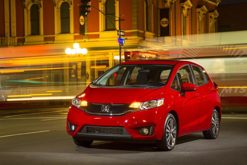 Honda Fit 3 красная