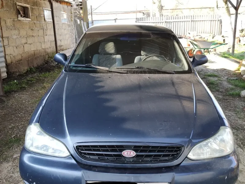 Киа Кларус 2000 2.0