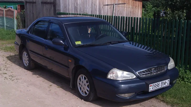 Kia 2000 год Кларус