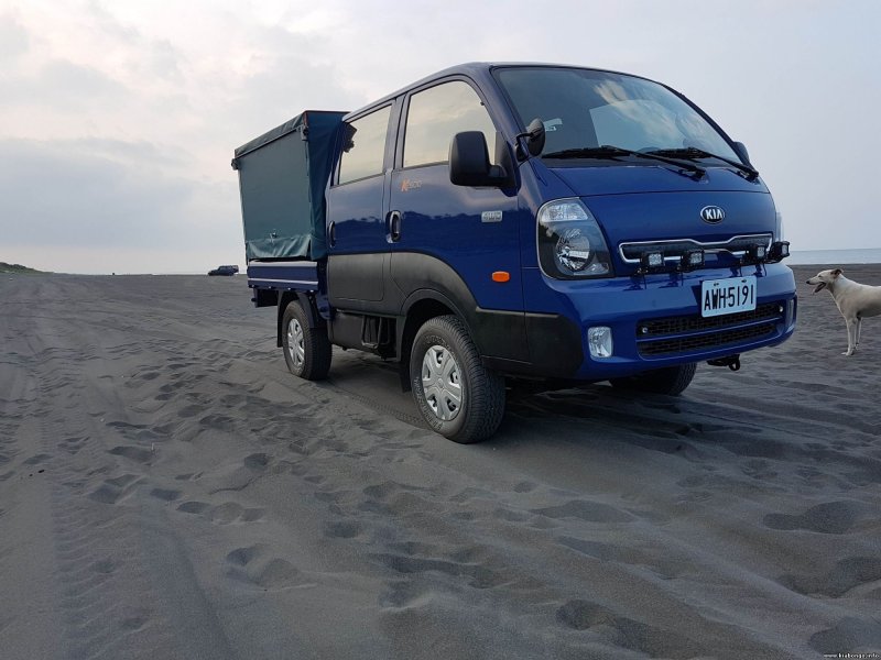Kia Bongo 4