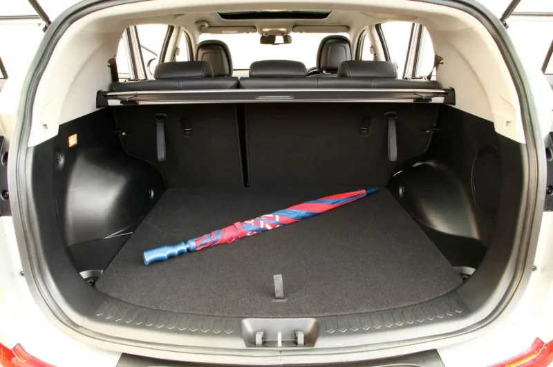 Kia Sportage 2012 багажник